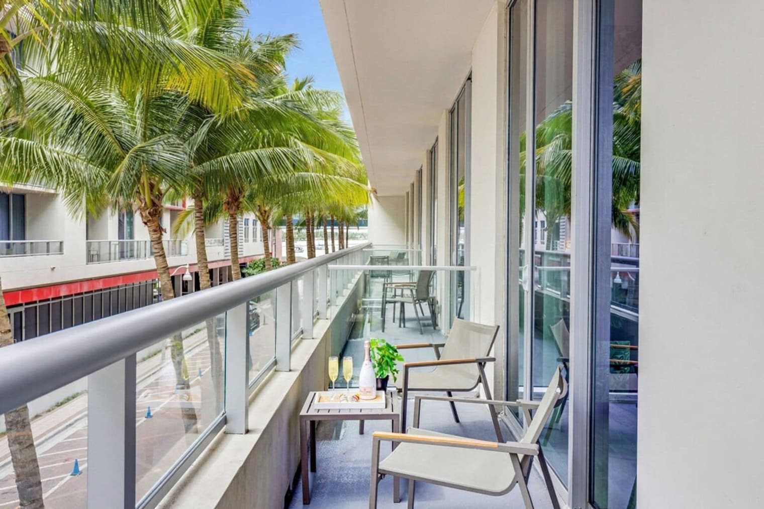 Building Photo - 777 N Ocean Dr