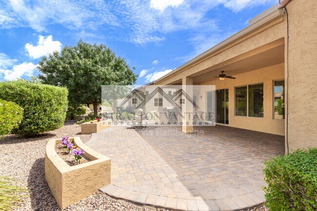 Building Photo - 7150 W Heritage Way