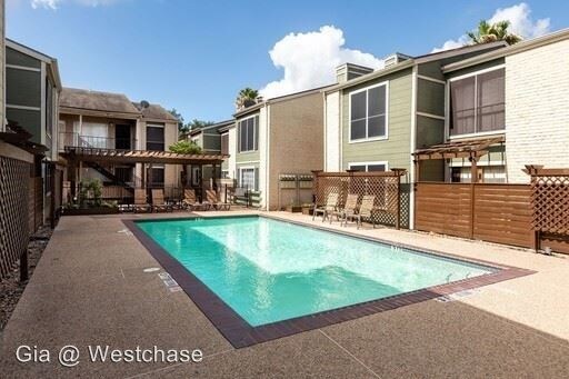 Building Photo - 1 br, 1 bath Apartment - 10010 West Park Dr.