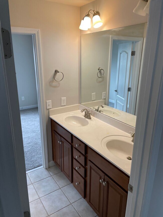 Building Photo - 5-Bedroom in Cabarrus County Schools with Fenced Yard