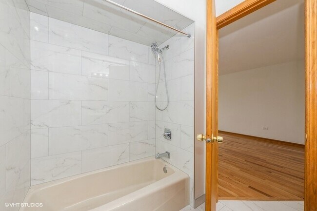 Building Photo - 8010 W Addison St