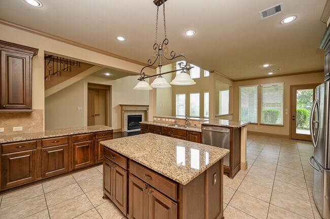 Building Photo - 5327 Sloan Falls Ct