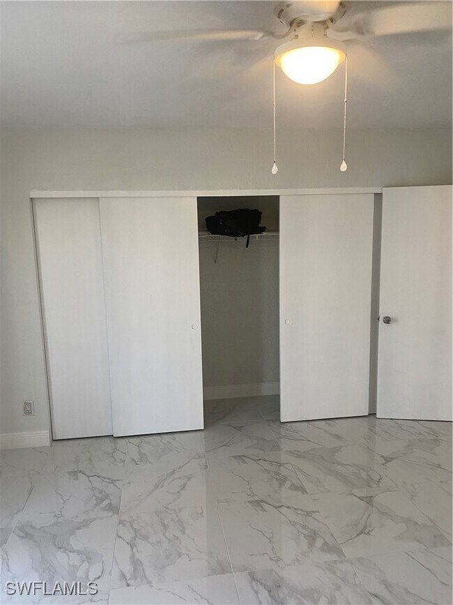 Building Photo - 830 Wiggins Pass Rd