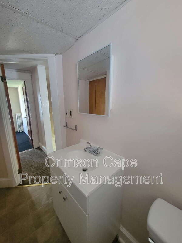 Building Photo - 722 Hazle St