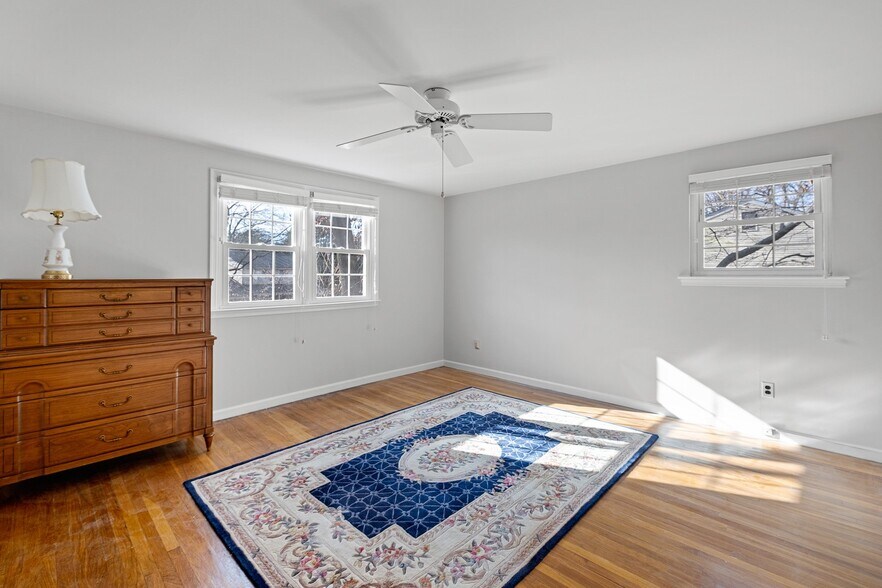 Primary Bedroom - 2409 Sweetbriar Rd