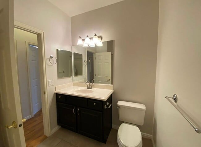 Building Photo - SPACIOUS HOME FOR RENT IN CORAL CANYON