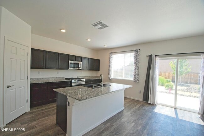 Building Photo - 9800 Fishermans Reef Ct