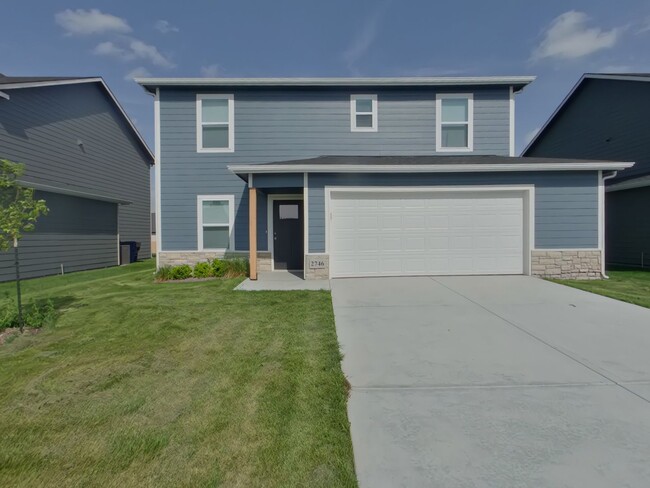 Primary Photo - 2746 S Cypress St
