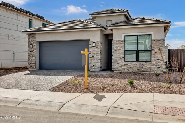 Primary Photo - 17622 N 48th Pl