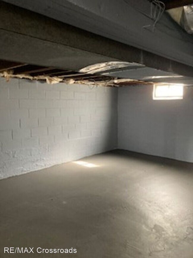 Building Photo - 3 br, 1 bath House - 1042 Frederick blvd