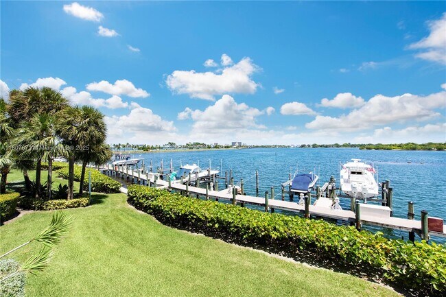 Building Photo - 12000 N Bayshore Dr