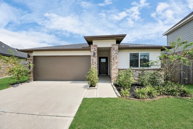 Building Photo - 4911 Pne Hvn Ln