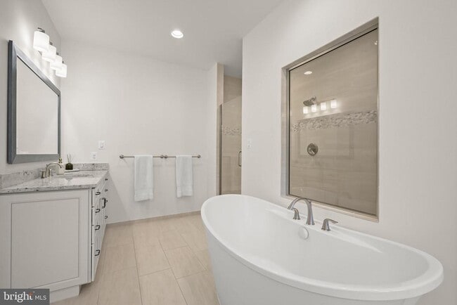 Building Photo - 131 Bytham Ridge Ln