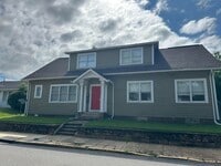 Building Photo - 425 Caplewood Dr