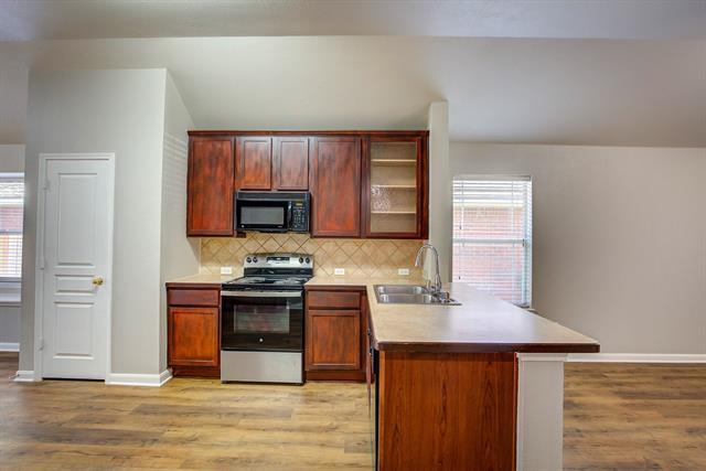 Building Photo - 12125 Tacoma Ridge Dr