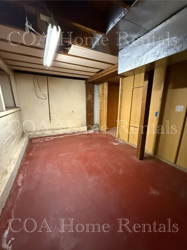 Building Photo - 1747 S Ida St