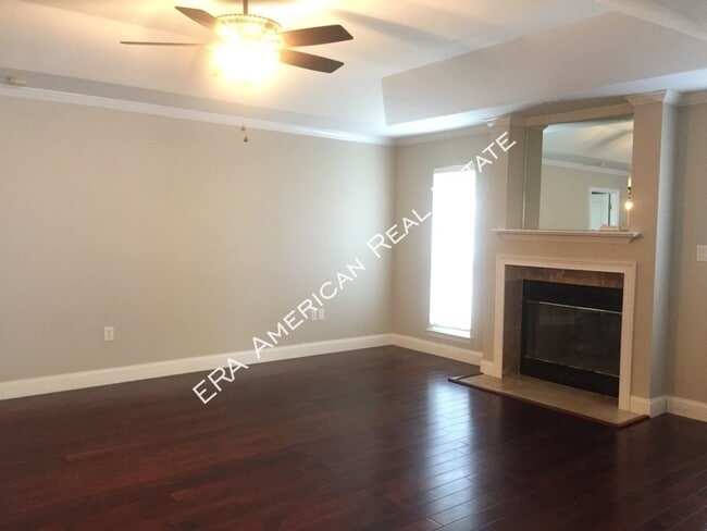 Building Photo - 53 Hillcrest Dr