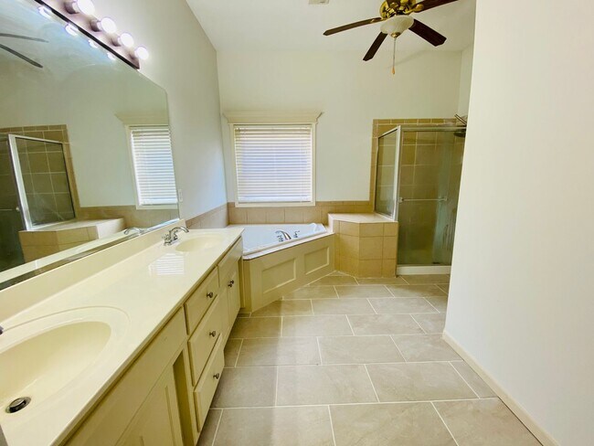 Building Photo - {15808} Hampton Place Two Story Home + Finished Basement + Three Car Garage + Blue Valley HS