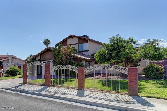 Building Photo - 3751 El Camino Rd