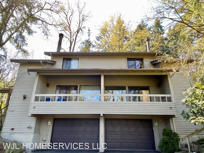 Primary Photo - 2 br, 2.5 bath House - 1228 Bellefield Par...