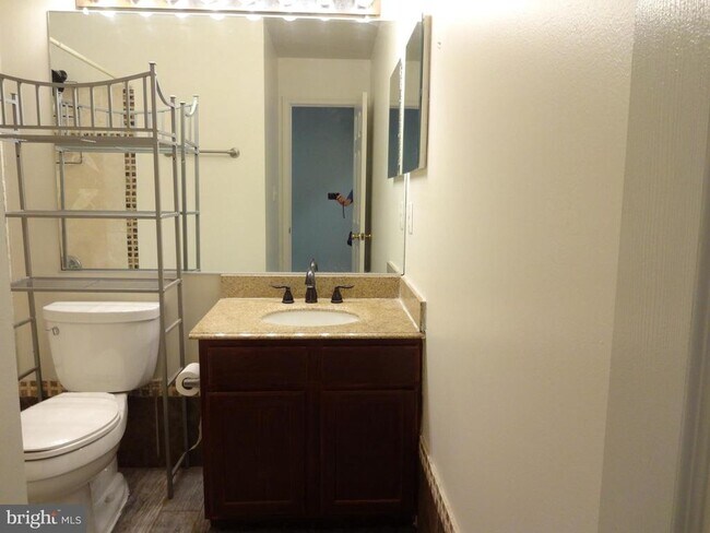 Building Photo - 13115 Quail Creek Ln