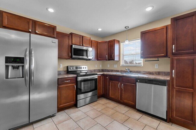 Building Photo - Winesap 2497/2499