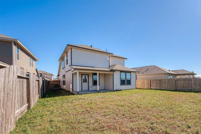 Building Photo - 14633 E Pine Heart Dr