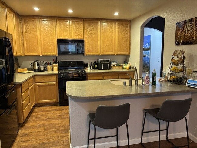 Building Photo - Rare 4-bedroom 3-bath home with studio apartment conveniently located off Starkes Grade Road! Opt...