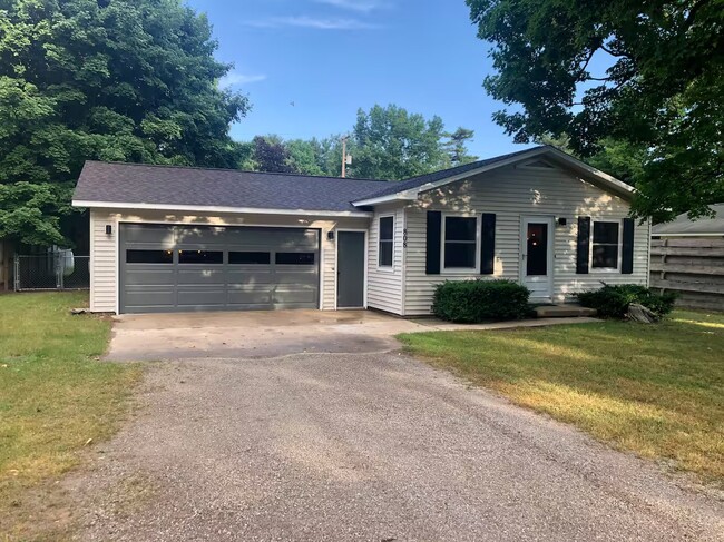 Building Photo - 808 Livingston St