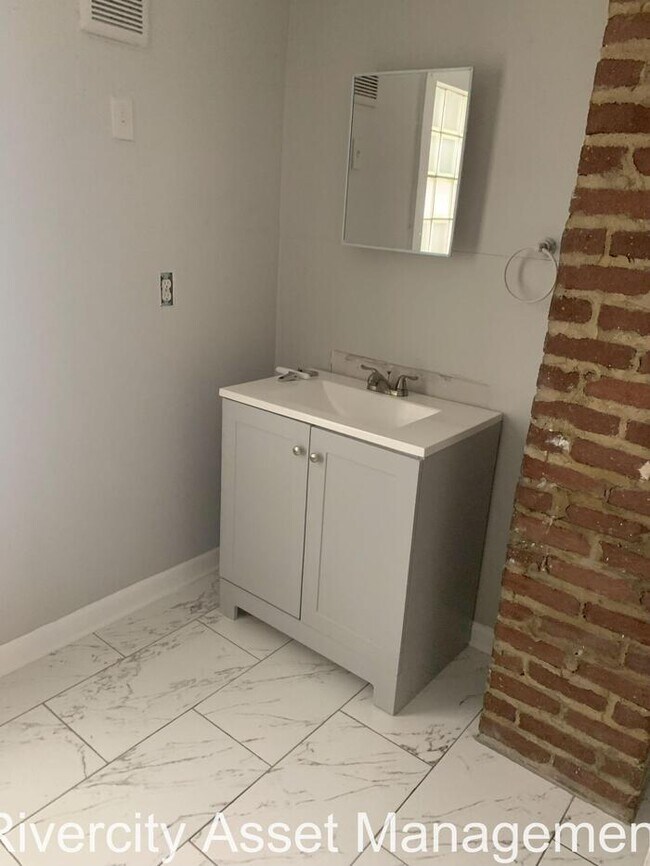 Building Photo - Rare Gem Ready For Move In!!!!! Section 8 Welcomed!!!!