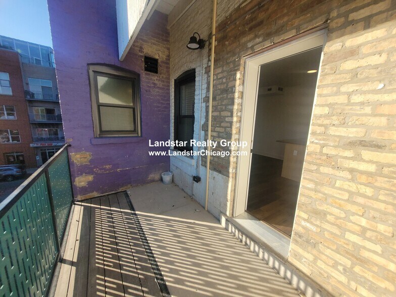 Building Photo - 1241 Chicago Ave