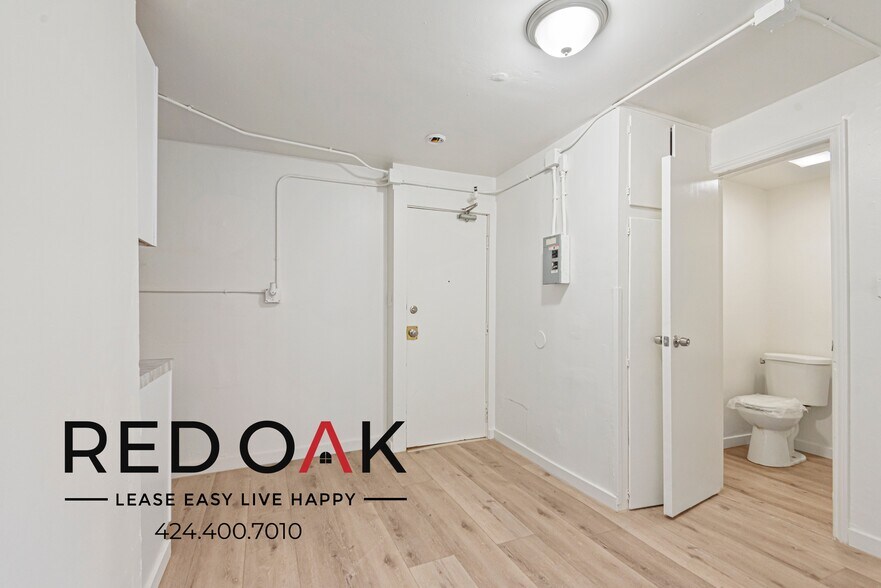 Building Photo - 463 S Bixel St