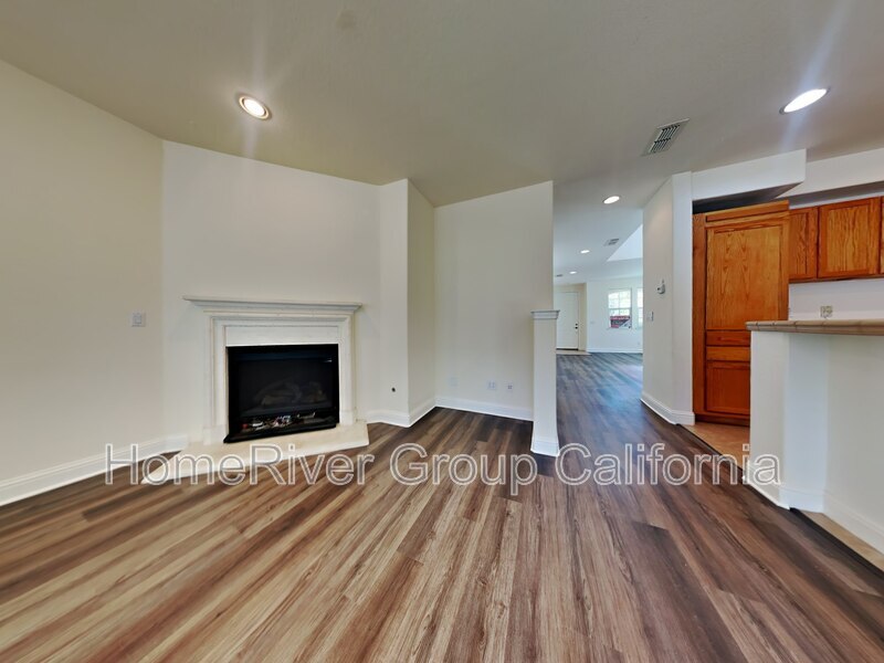 Building Photo - 4050 Copper Lake Way