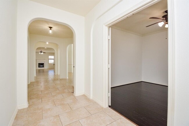 Building Photo - 6151 Harmony Park Lane
