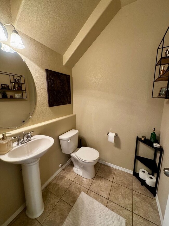 Building Photo - 5337 Prominence Point