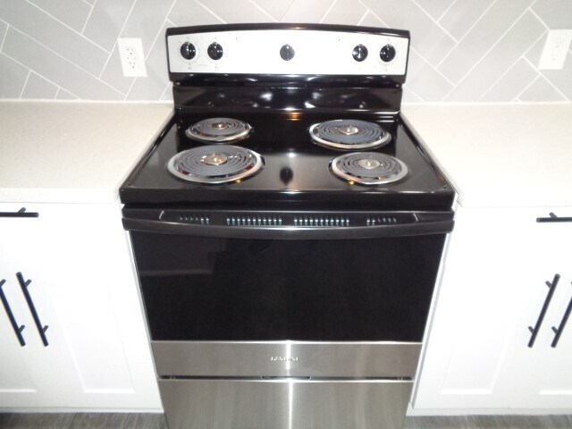 Building Photo - 917 Temple Dr