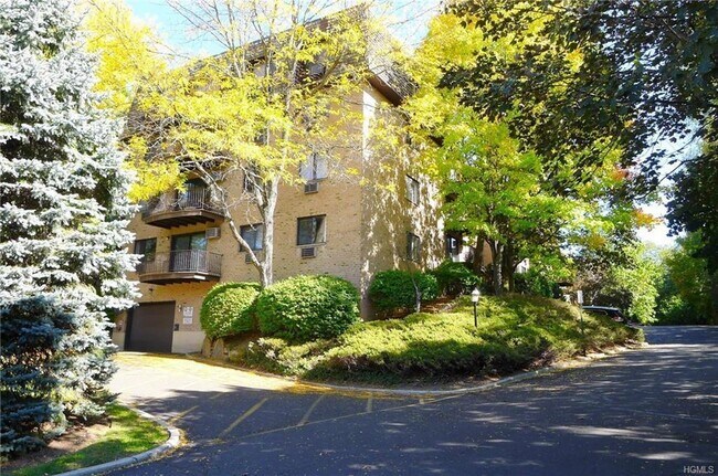 Building Photo - 508 Central Park Ave