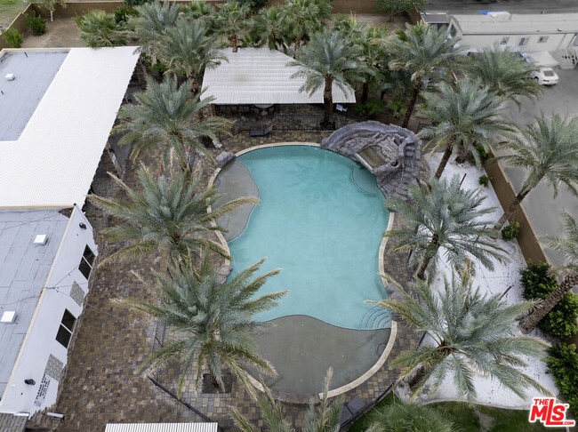 Building Photo - 38580 Rancho Los Cerritos Dr