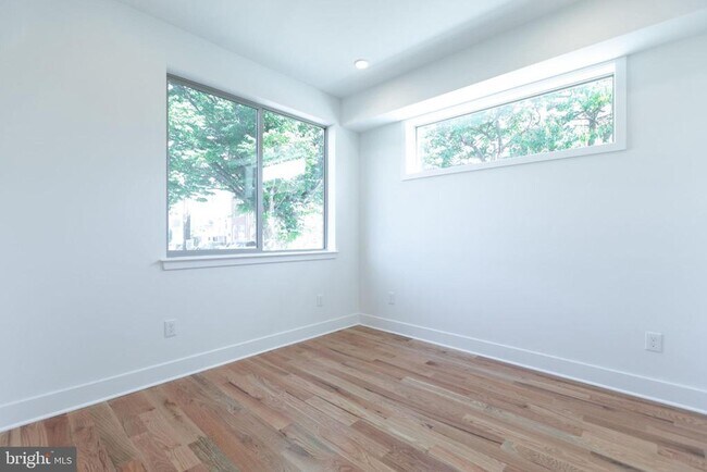 Building Photo - 505 W Norris St
