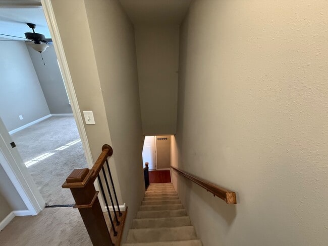 Building Photo - 526 Nepute St