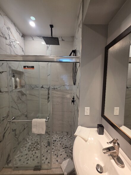 Building Photo - 18501 Owl Run Way