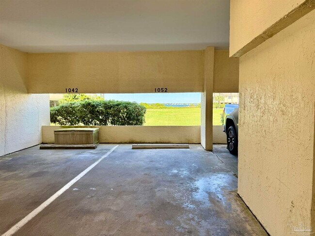 Building Photo - 900 Fort Pickens Rd