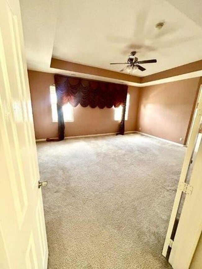 Building Photo - 1257 Beacon Cir