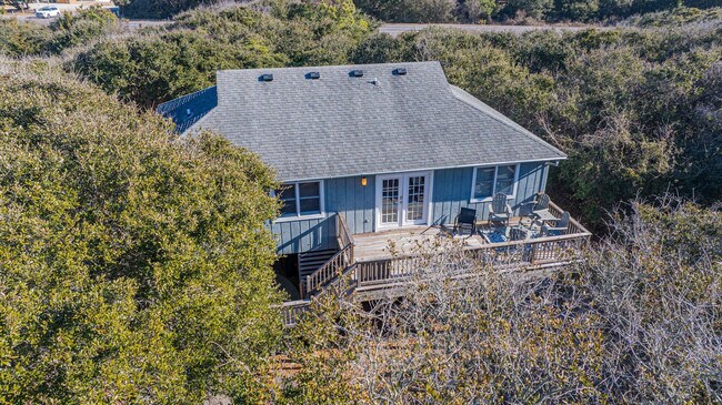 Building Photo - 4240 Johnston Ln