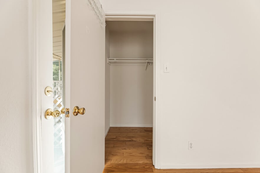 Front bedroom closet - 3611 1/2 W 4th St