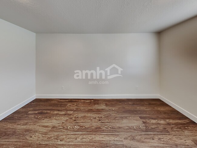 Building Photo - 288 Allen Ln