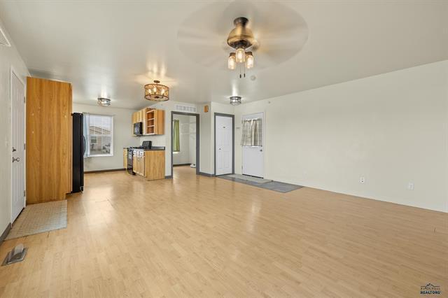 Building Photo - 264 Trenton Ln