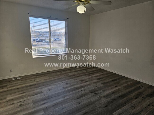 Building Photo - Perfect Multi Level home in West Vally City Utah