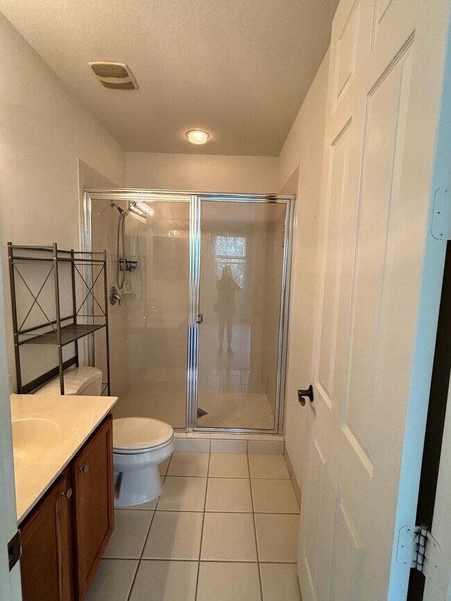 Building Photo - 767 Millbrae Ct