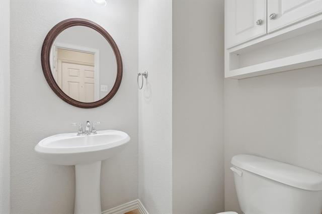 Building Photo - 1328 Burnett Rd